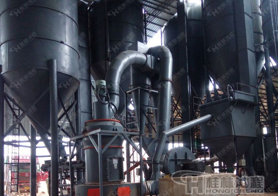 桂林鴻程新型磨粉設(shè)備，螢石雷蒙機,螢石雷蒙磨,80-800目螢石雷蒙磨粉機：HCQ系列改進(jìn)型磨粉機HCQ1500