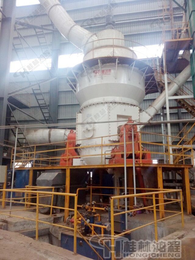 立磨加工葉臘石325目時產多少噸？