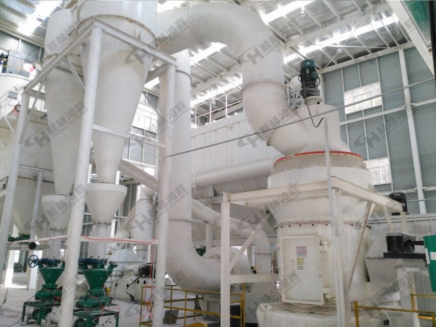 HC擺式磨粉機(jī)價(jià)格HC1000~HC1700擺式磨粉機(jī)價(jià)格在幾十萬到上百萬 HC擺式磨粉機(jī)價(jià)格:HC擺式磨粉機(jī) HC1000~HC1700擺式磨粉機(jī)價(jià)格在幾十萬到上百萬