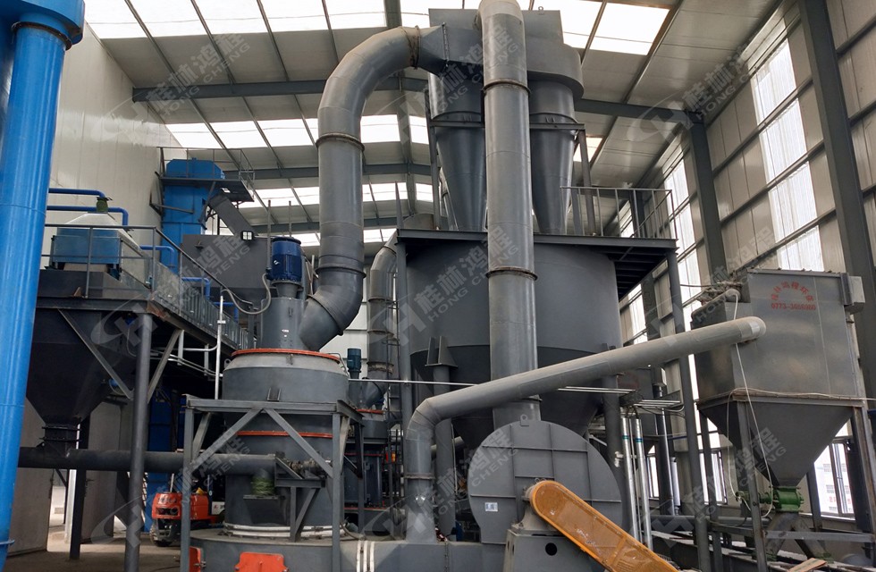 煤粉與瀝青混合料hcq加5R雷蒙磨粉機山西客戶產(chǎn)量達(dá)標(biāo)