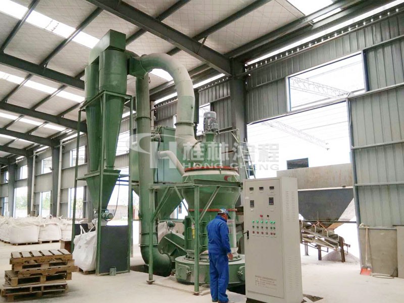 雷蒙磨能加工200目煤嗎？HC1000擺式磨粉機細度達200目